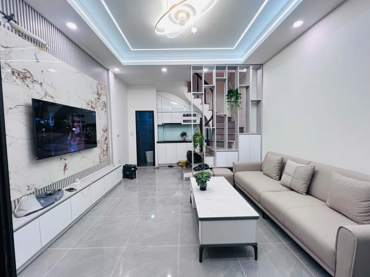 BÁN NHÀ BÙI XƯƠNG TRẠCH, 34M2 + 5 TẦNG, GARA Ô TÔ, KIH DOANH, Ô TÔ TRÁNH, GIÁ 6,8 TỶ . - Ảnh chính